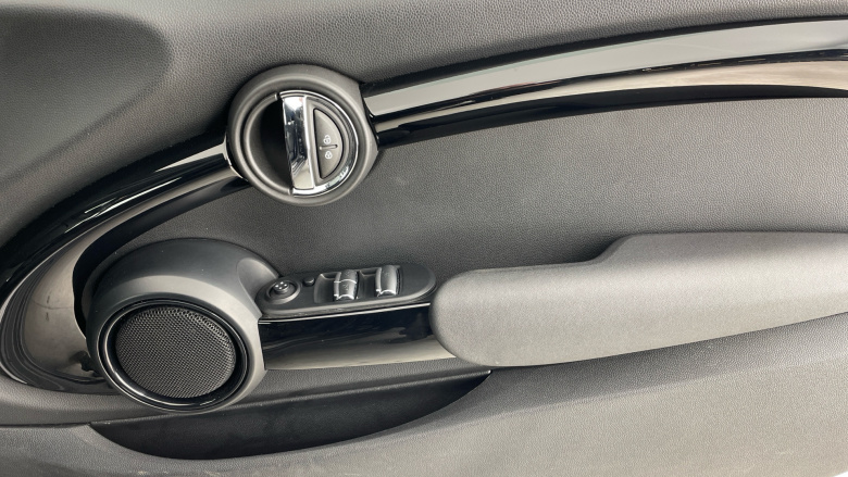 MINI Convertible 2.0 Cooper S II 2dr Petrol Convertible